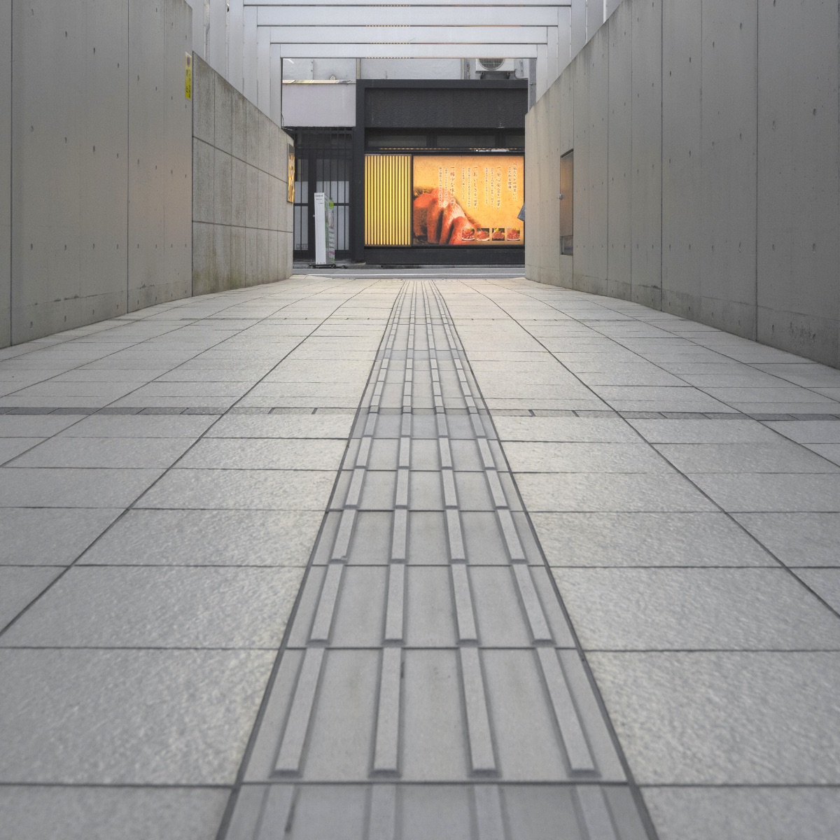 Piso de cerámica para Invidentes